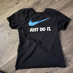 Nike t shirt